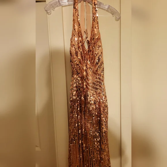 Mac Duggal Rose Gold Sequin Embellished Cut Out Back Formal Gown